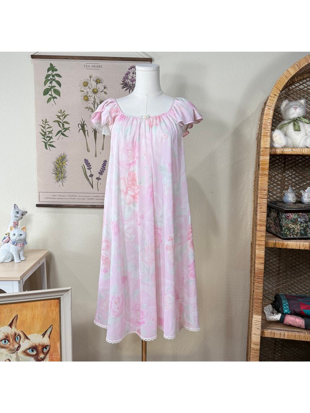 Vtg Pink Floral Nightgown Romantic Fairy Garden Party Coquette Dollette Femme S